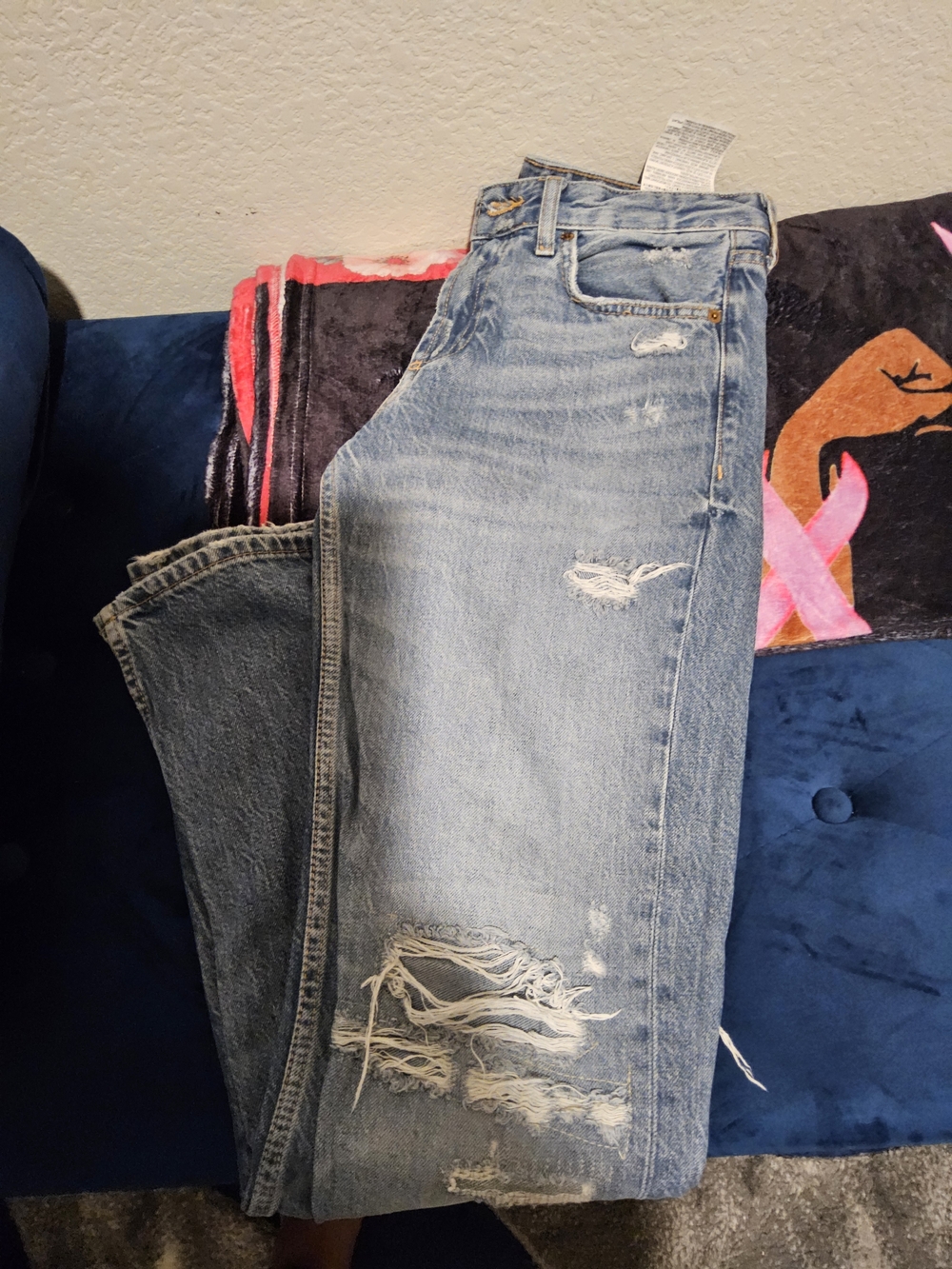 ZARA Light Blue Distressed Women’s Jeans